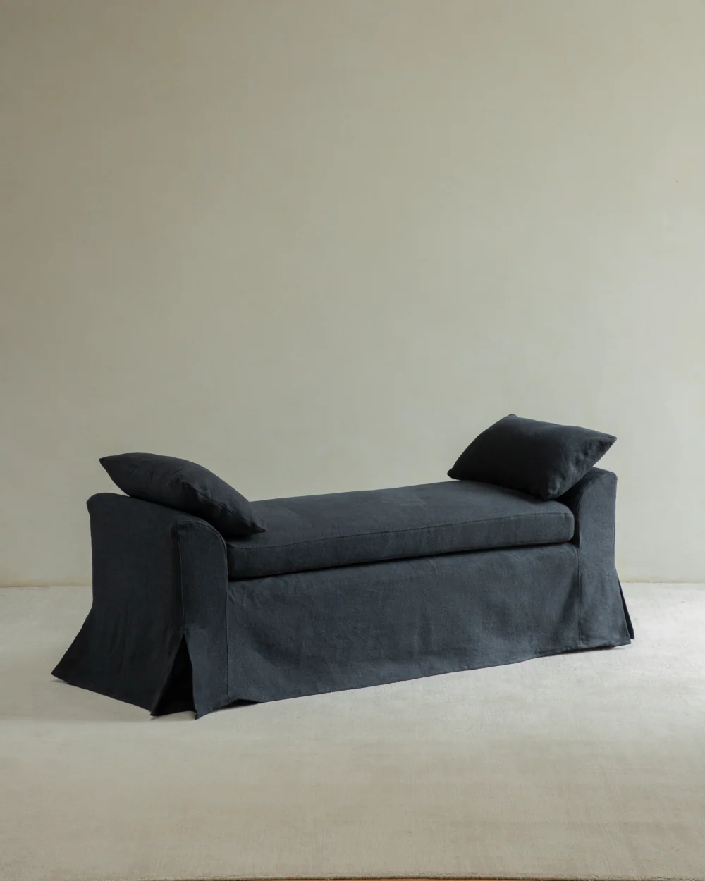 Alina Bench - Image 19