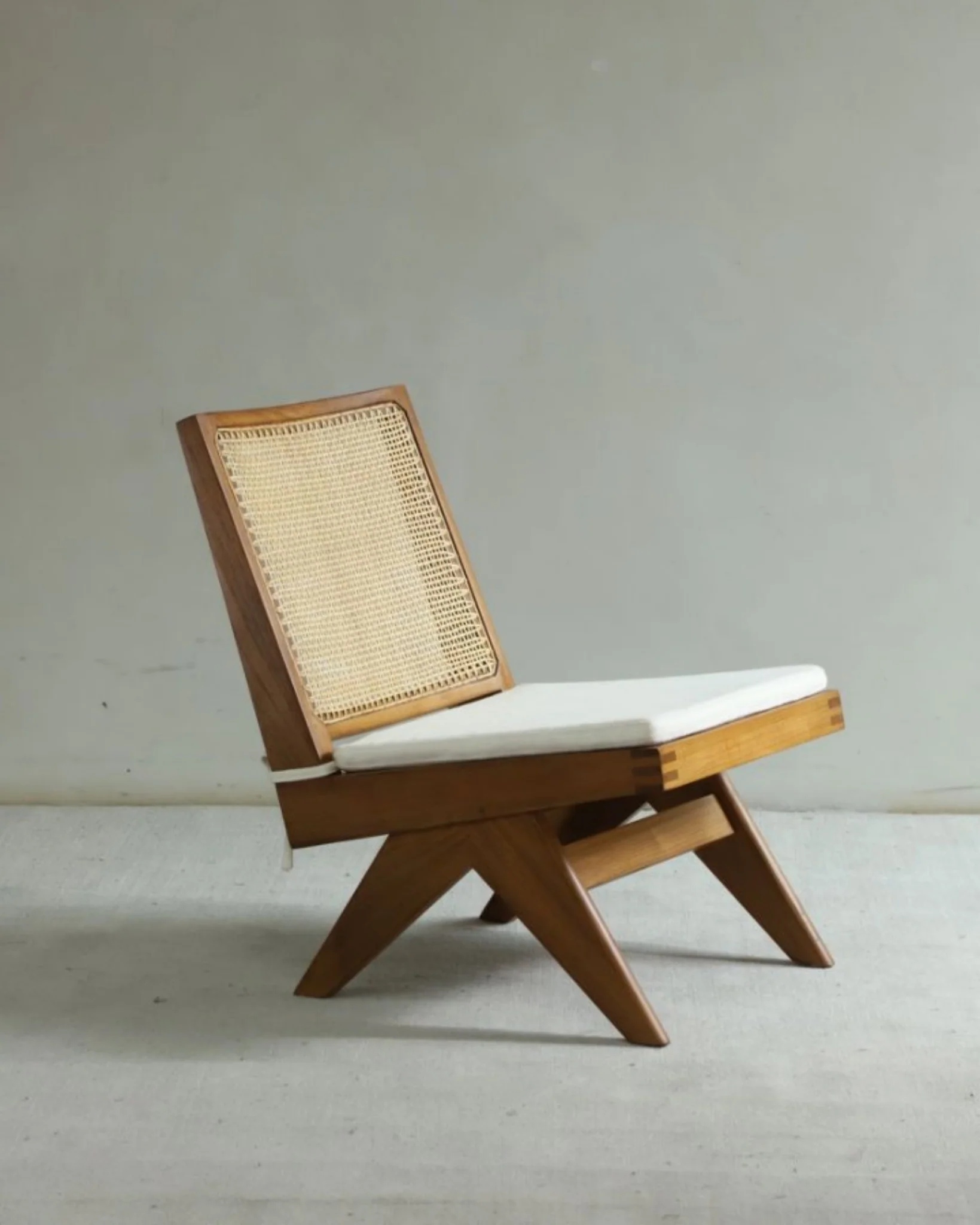 Chandigarh Armless Easy Chair - Image 15