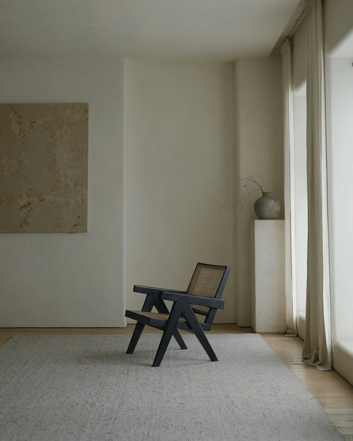 Chandigarh Armrest Easy Chair - Image 5