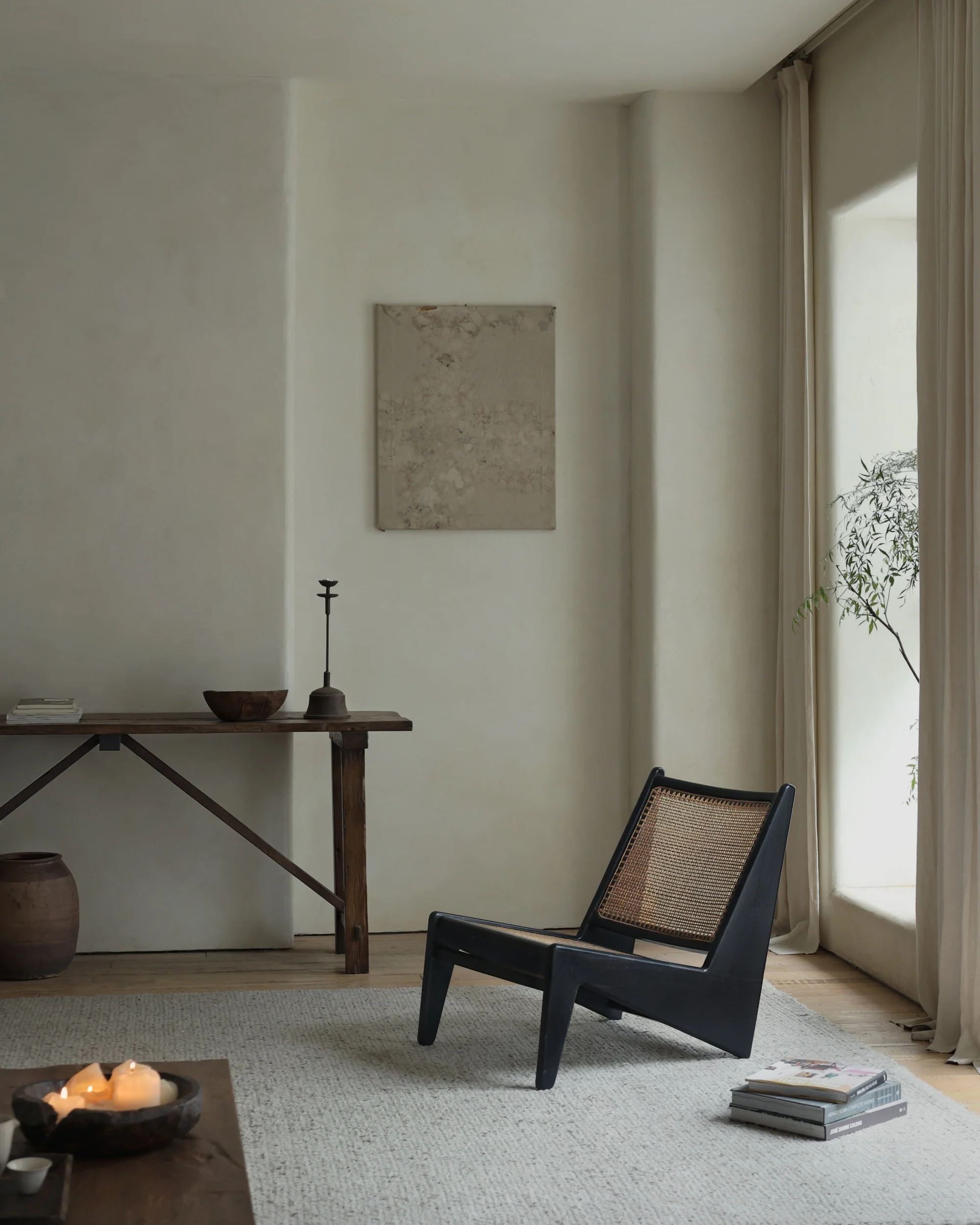 Chandigarh Kangaroo Lounge Chair - Image 5