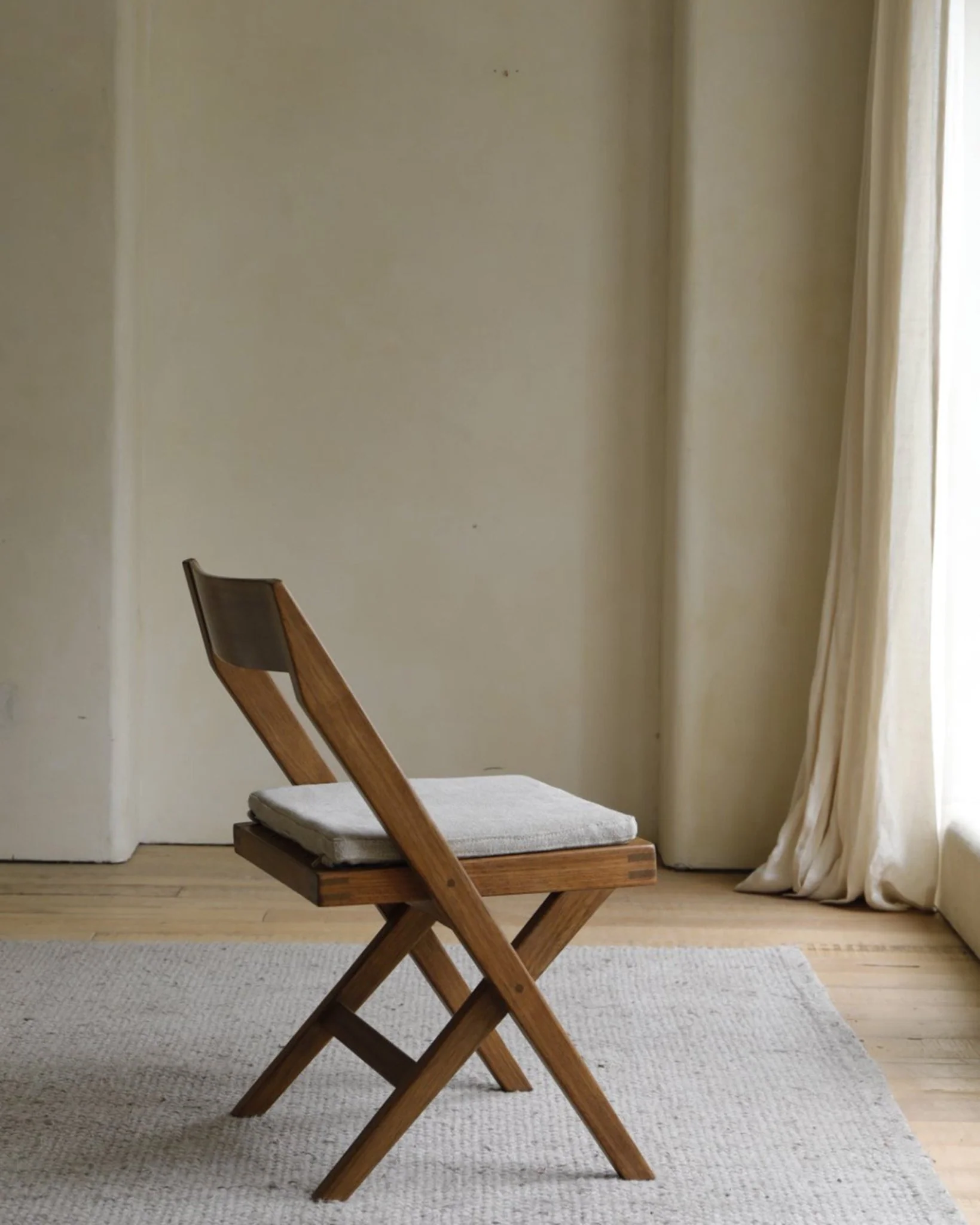 Chandigarh Library Chair - Image 16