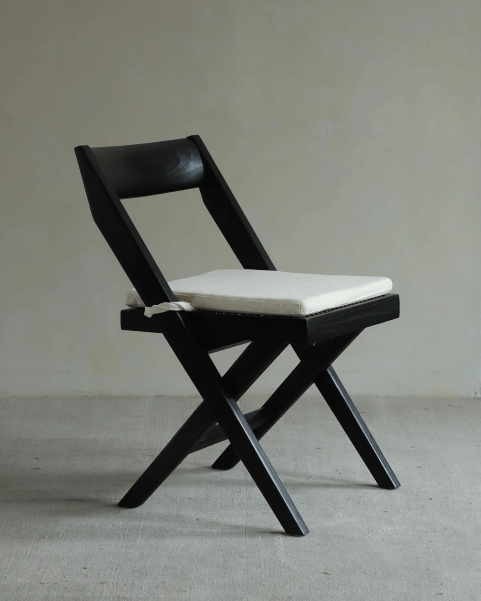 Chandigarh Library Chair - Image 17