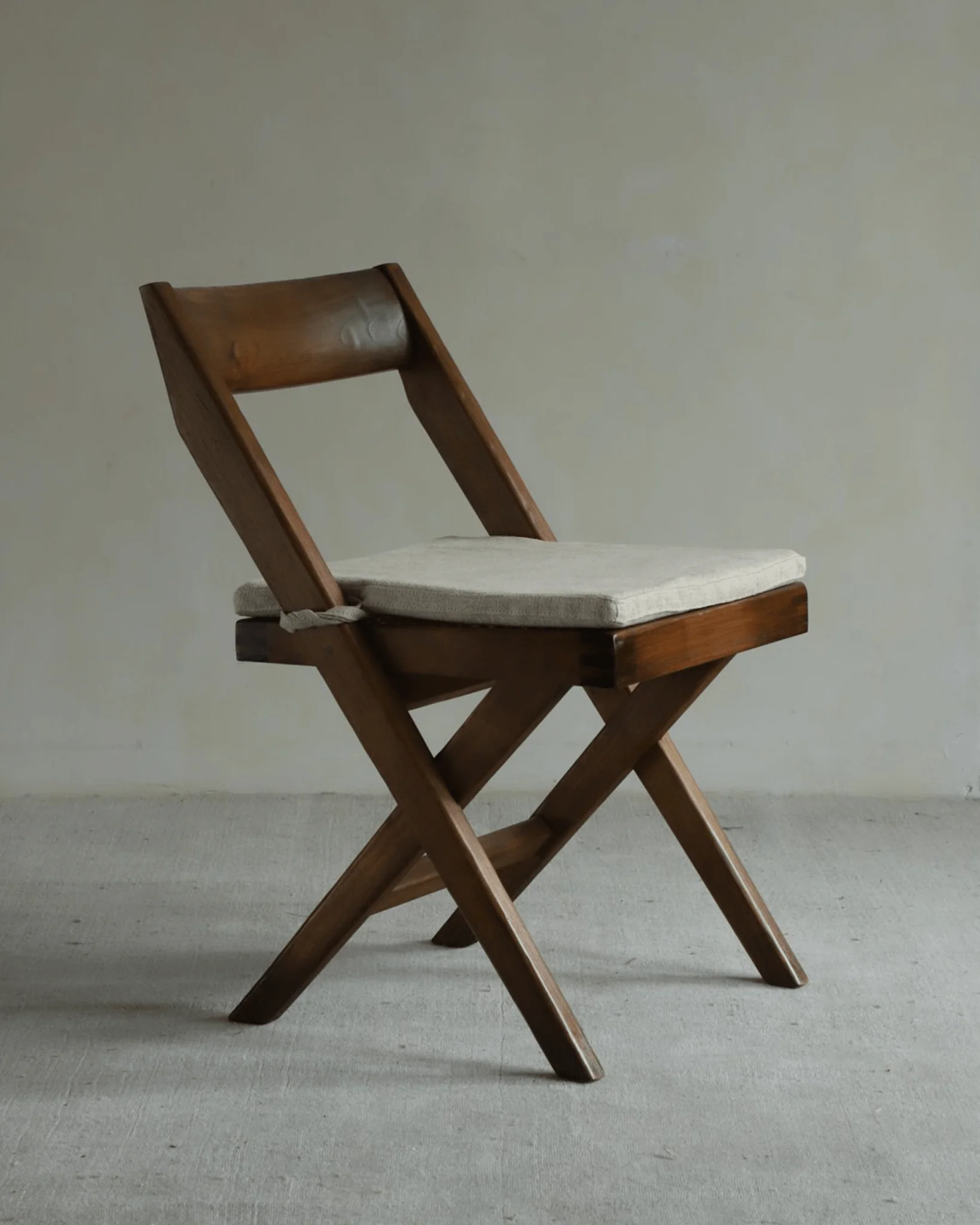 Chandigarh Library Chair - Image 19