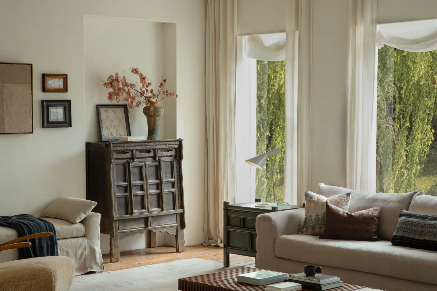 Chinese Cabinet - Image 20