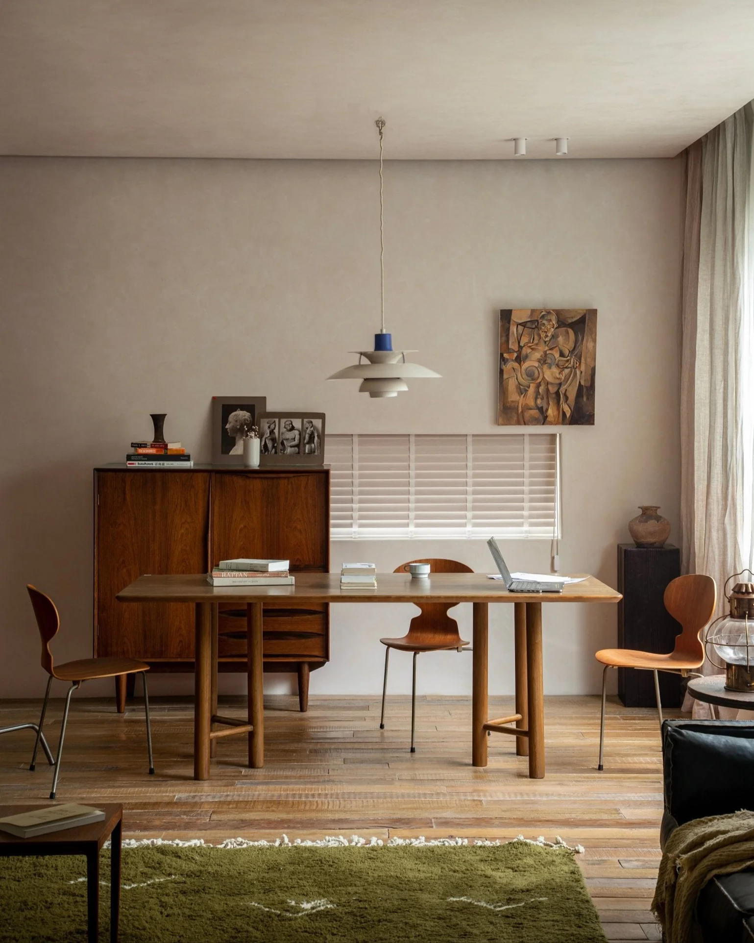 Columna Table - Image 3