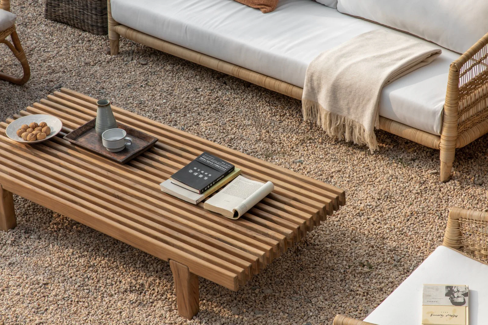 Daybed Coffee Table - Image 17