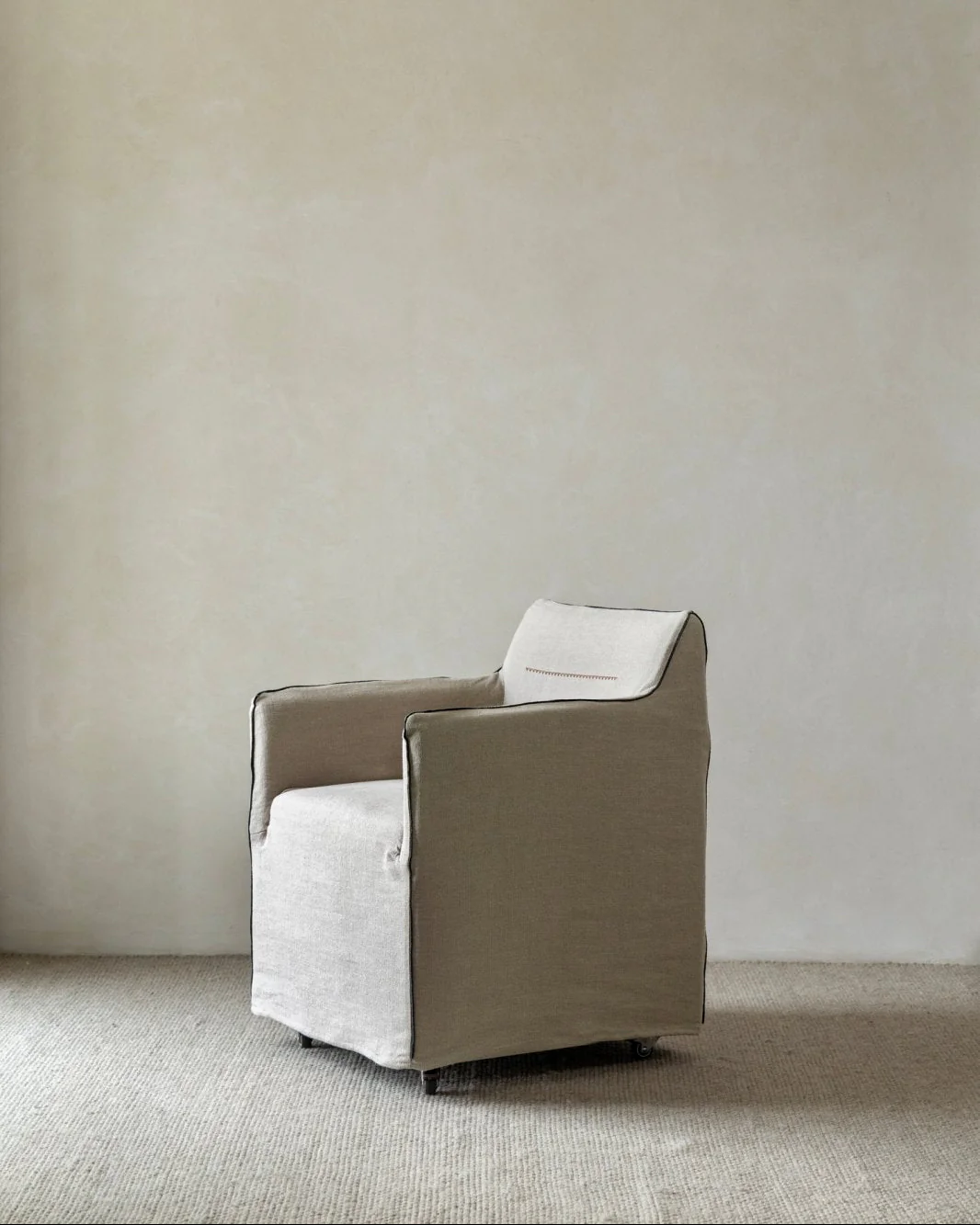 Ducy Linen Slipcover Chair - Image 11