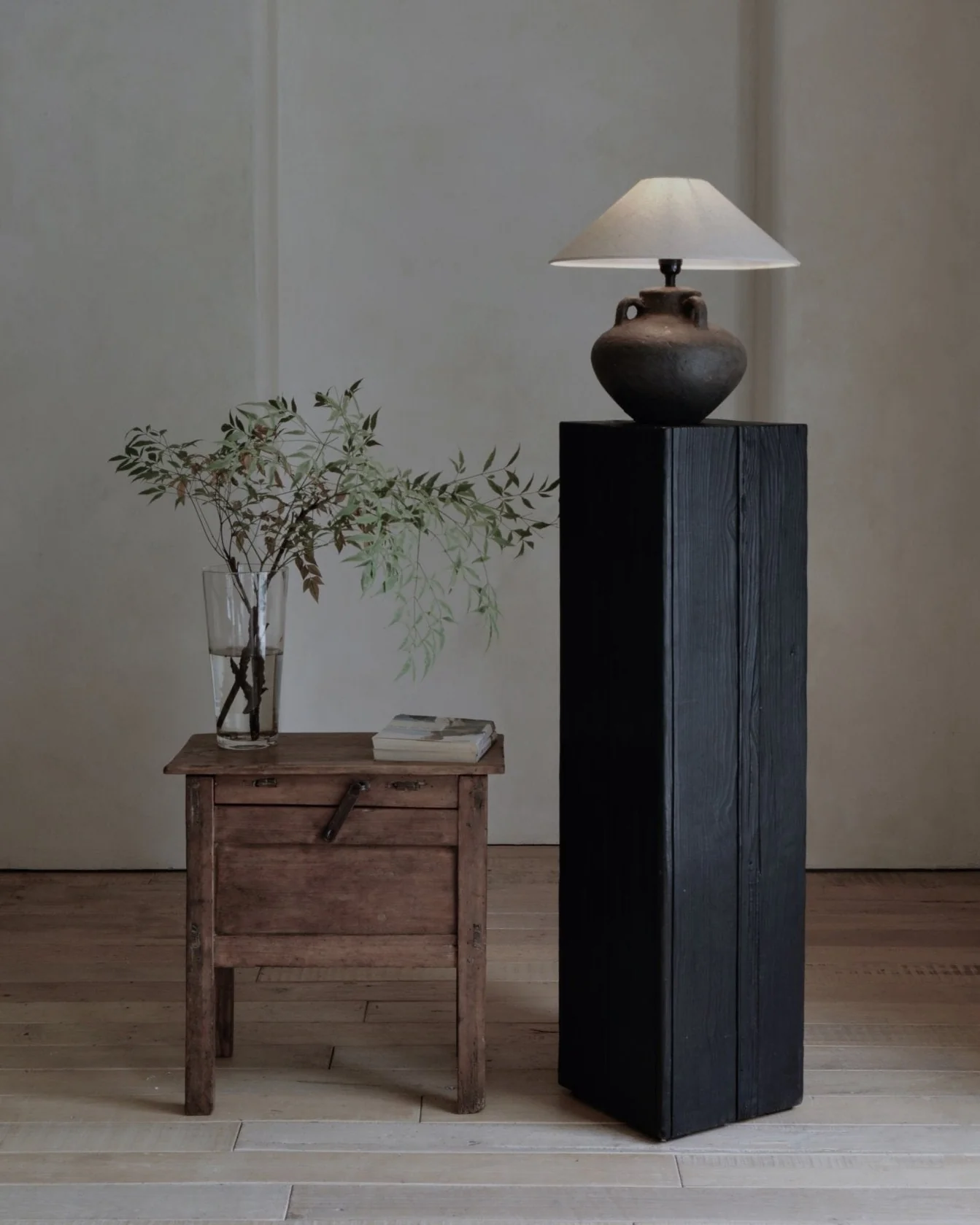 Ear Ceramic Lamp - Image 7