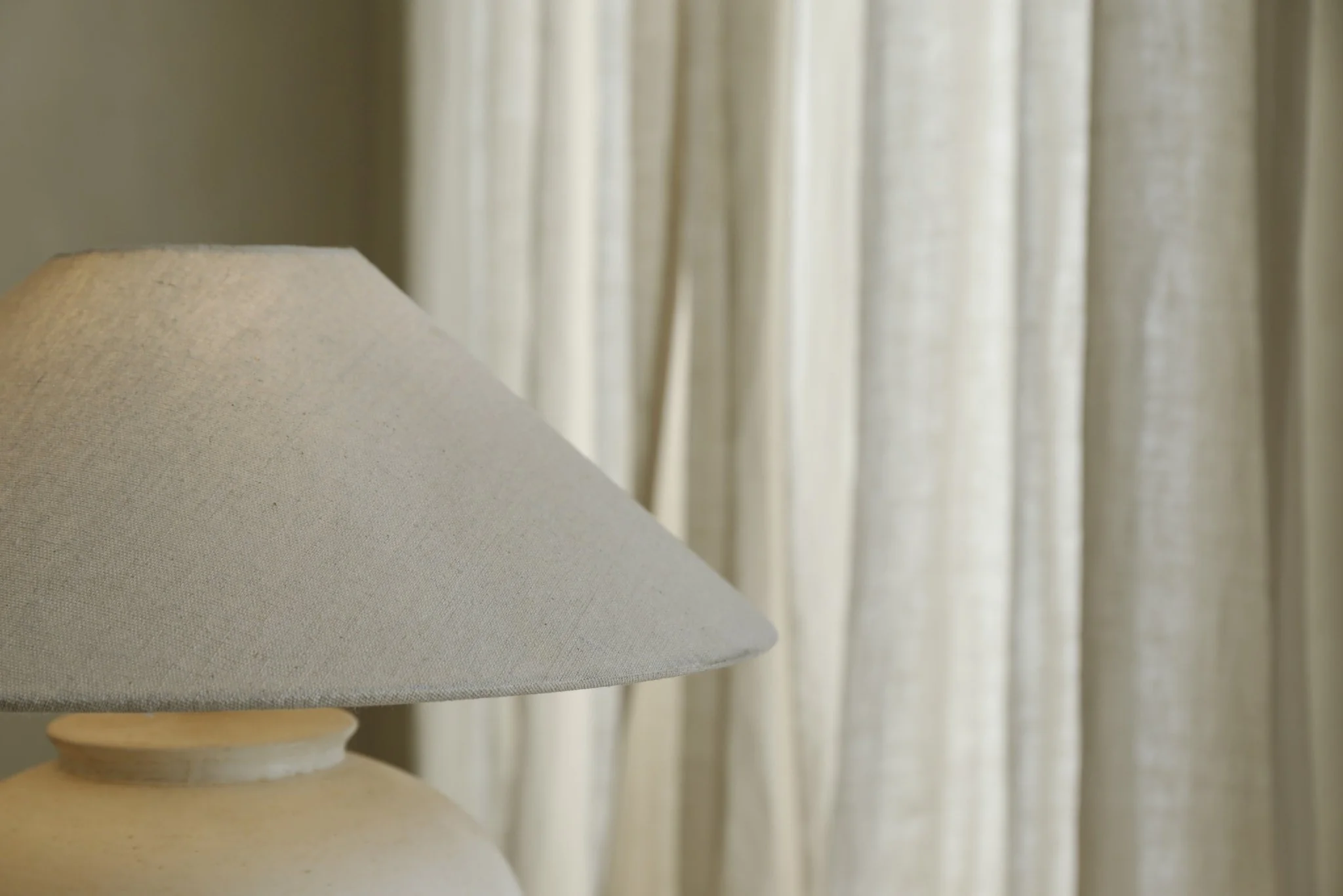 Egg Ceramic Lamp - Image 13