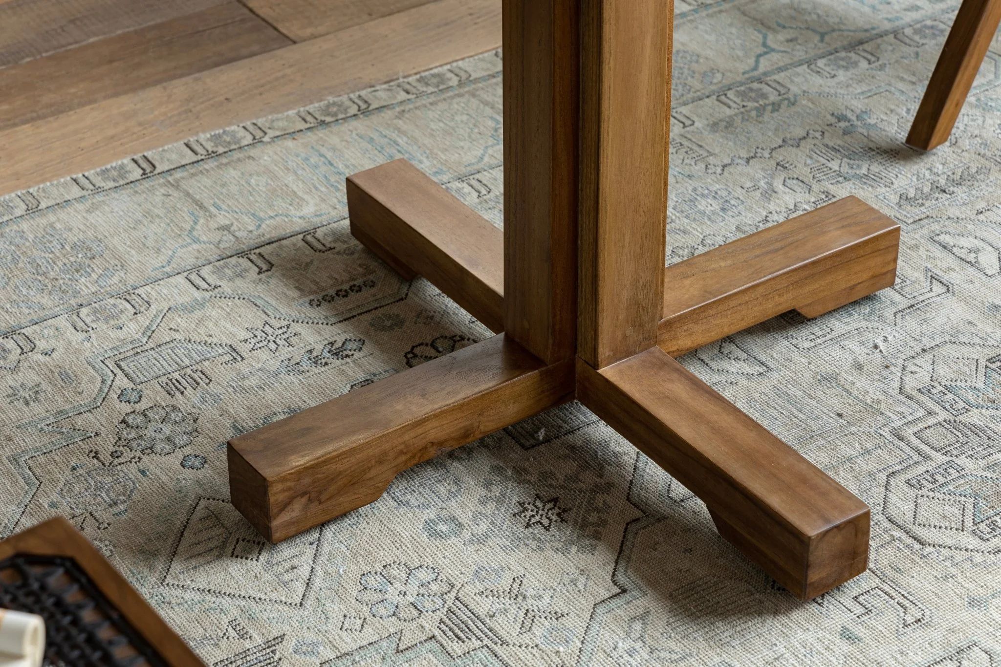 Felix Square Table - Image 6