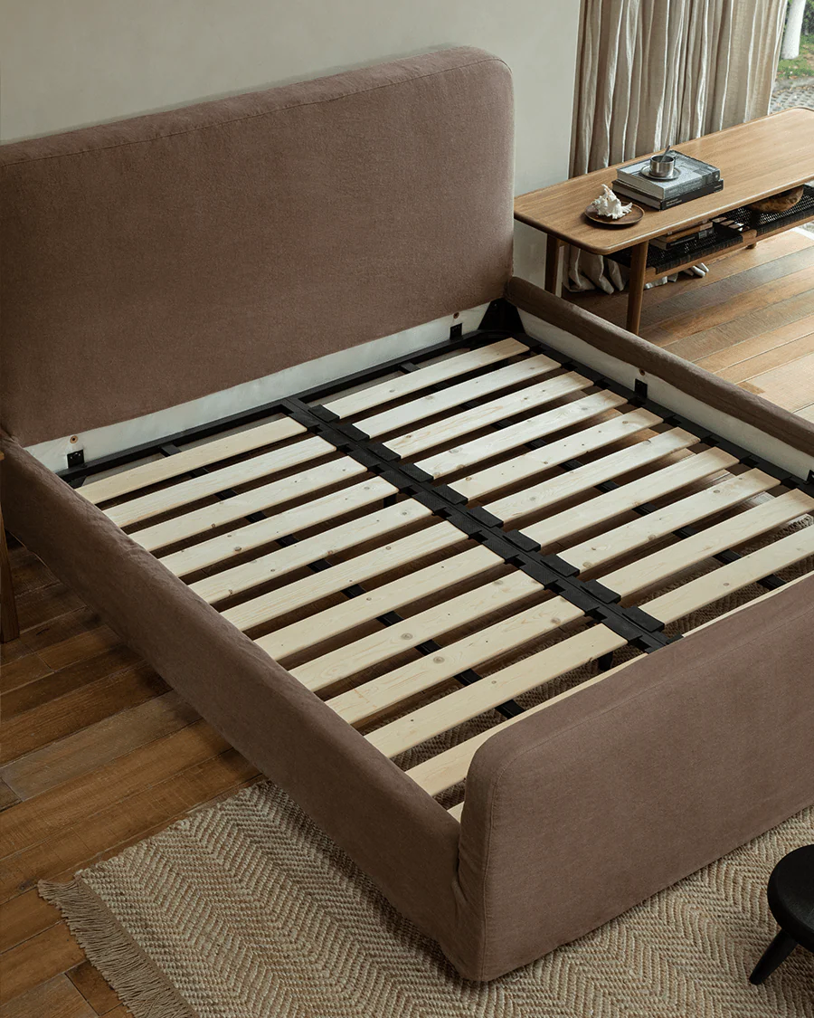 Guni Slipcover Linen Bed - Image 11