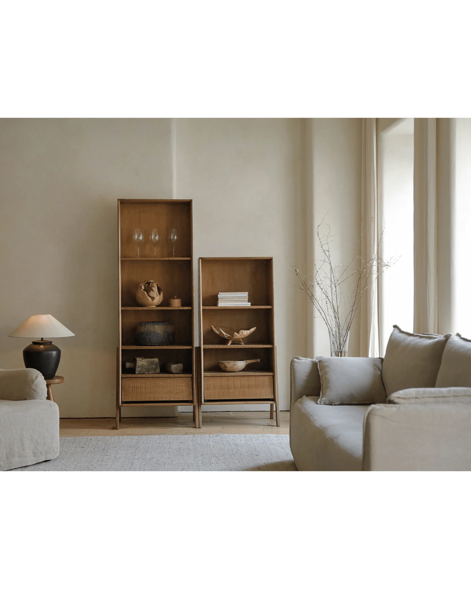 Kin Display Cabinet - Image 6