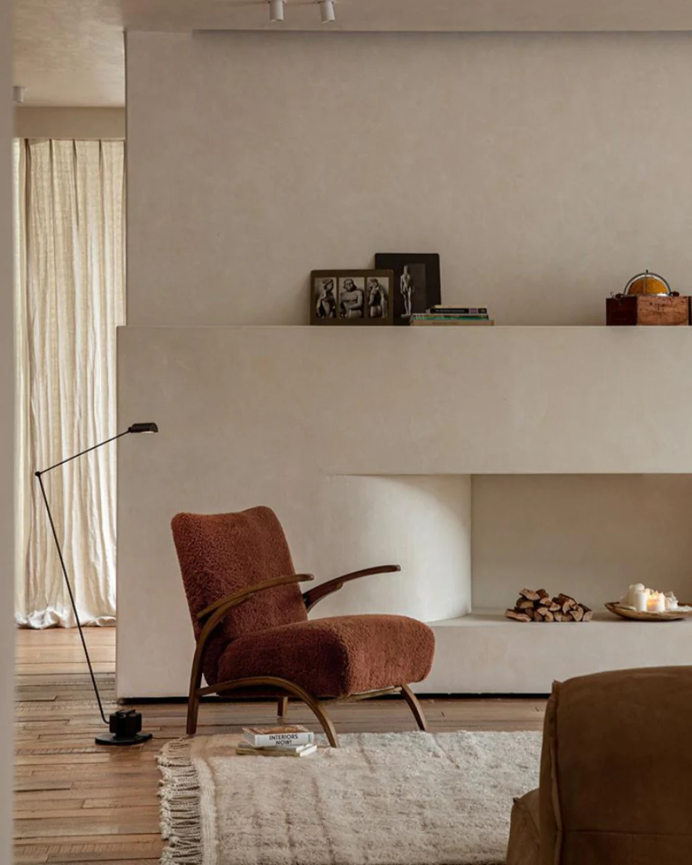 Nebula Lounge Chair - Image 3