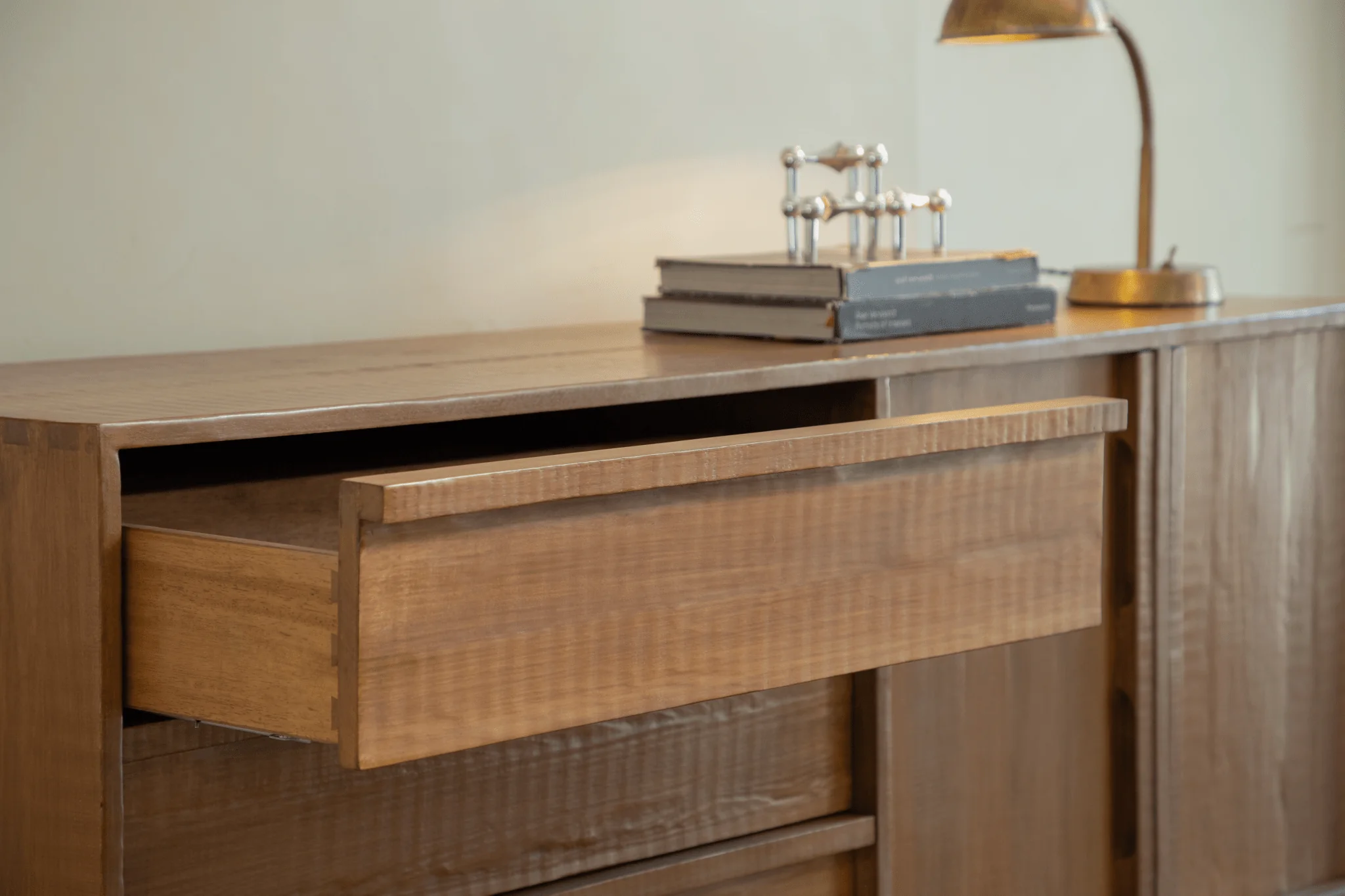 NO.32 Sideboard - Image 19