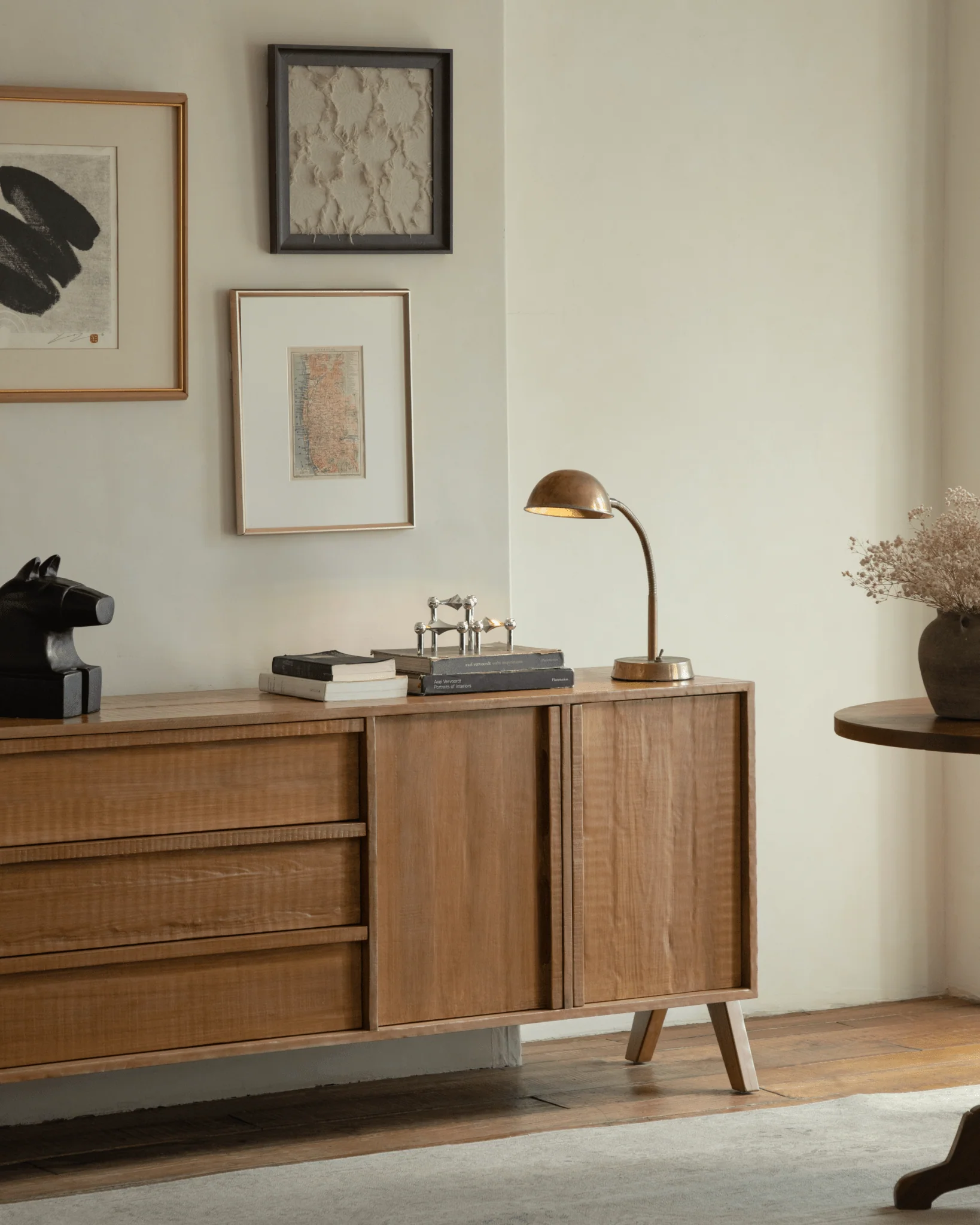 NO.32 Sideboard - Image 3