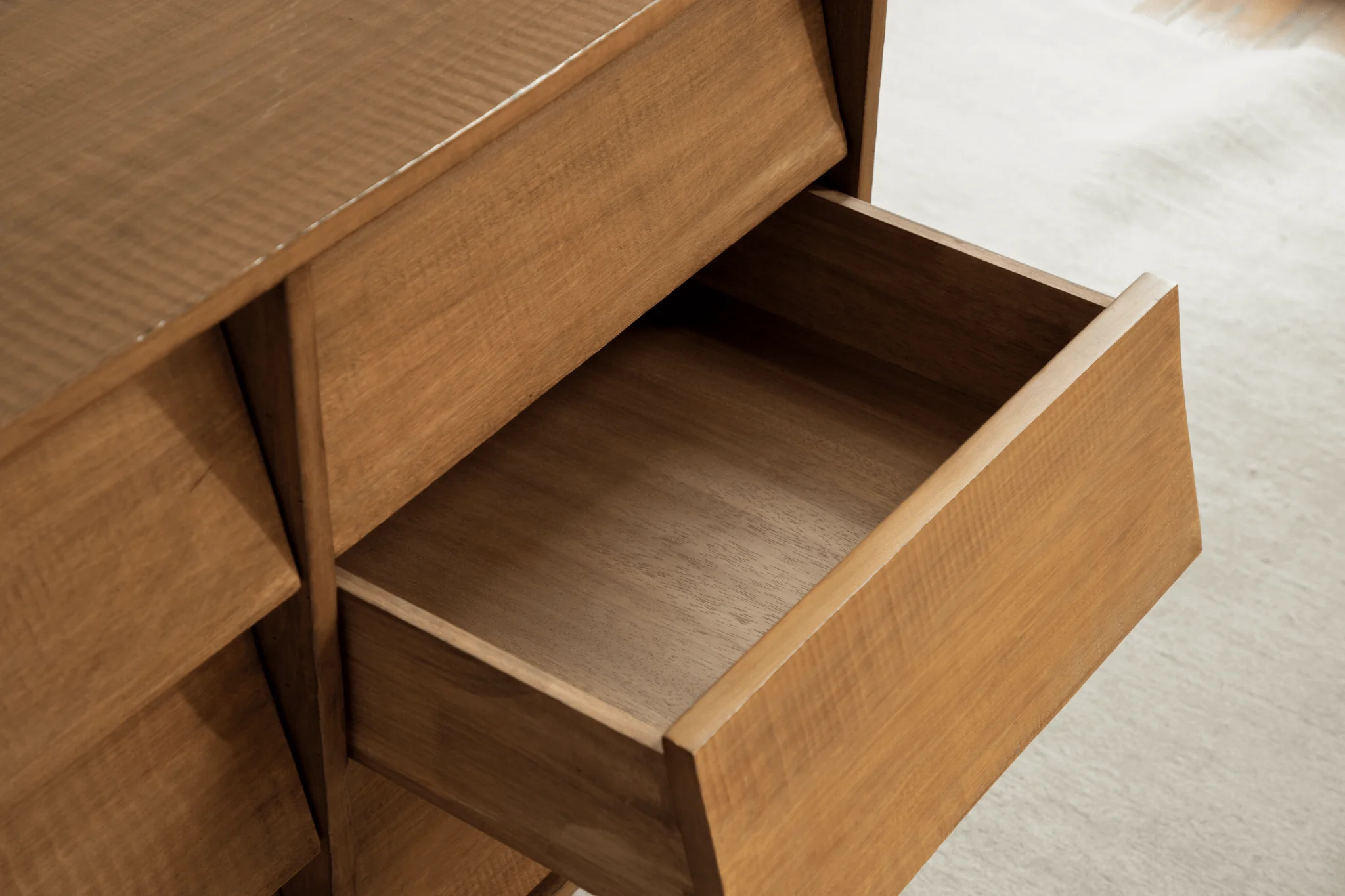 NO.9 Sideboard - Image 9