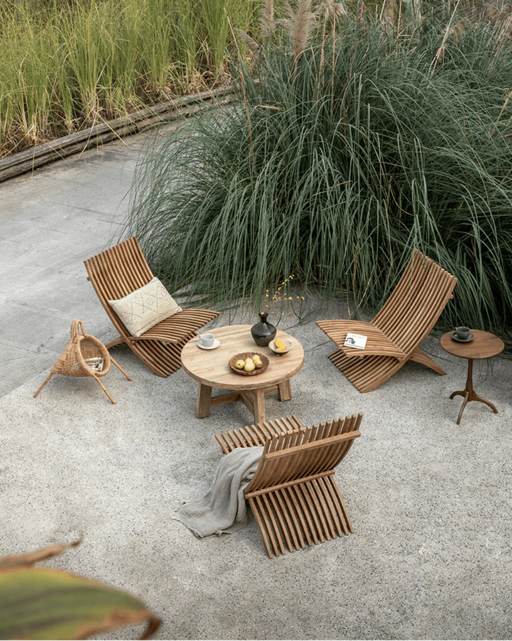 Oly Lounge Chair - Image 11