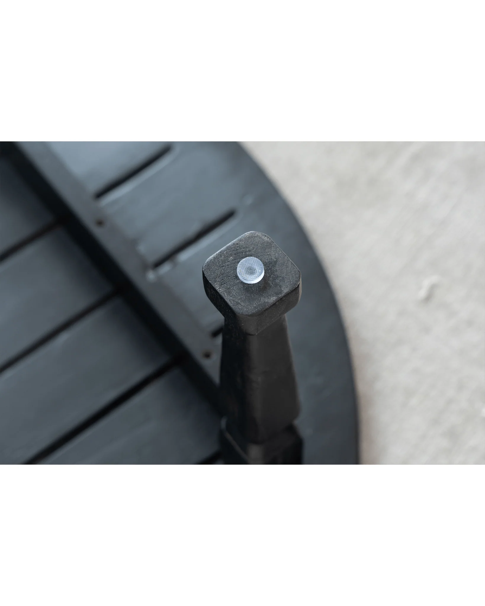 Ray Round Coffee Table - Image 16