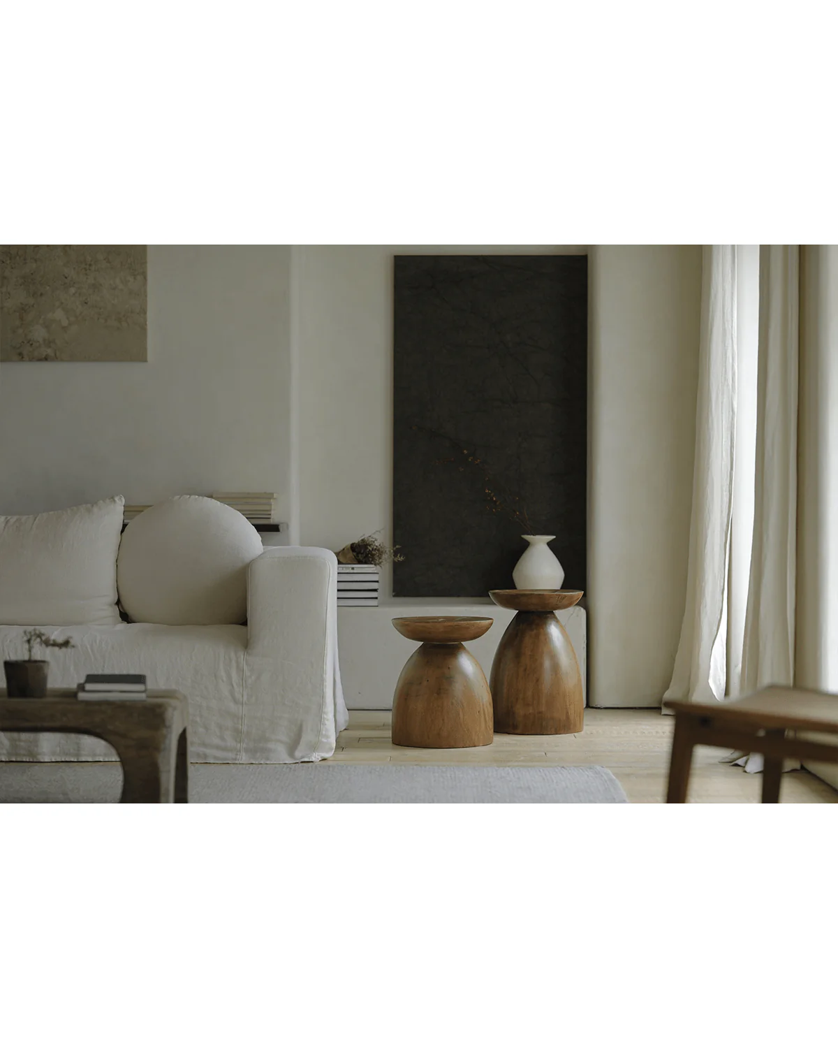 Sandglass Table - Image 7