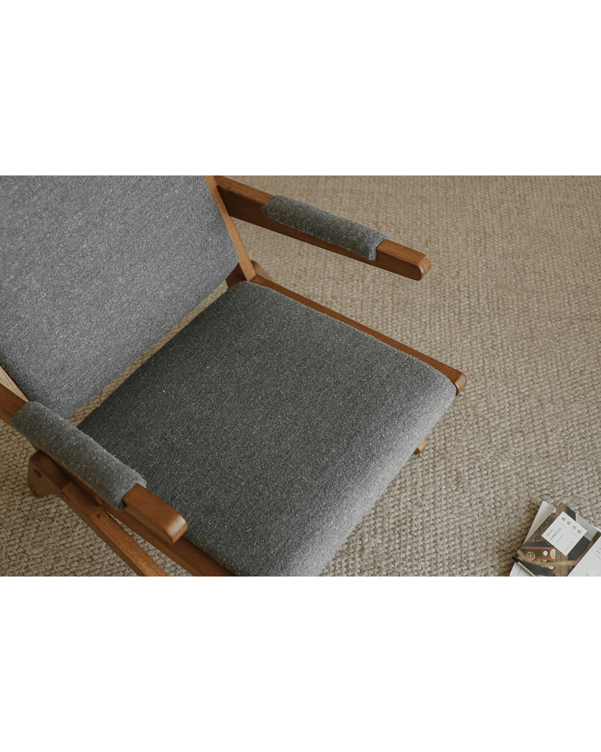 Scissors Chair - Image 8