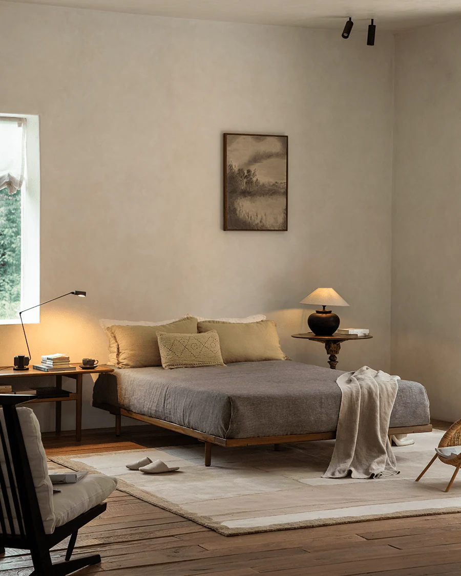 Seren Teak Linen Bed - Image 3