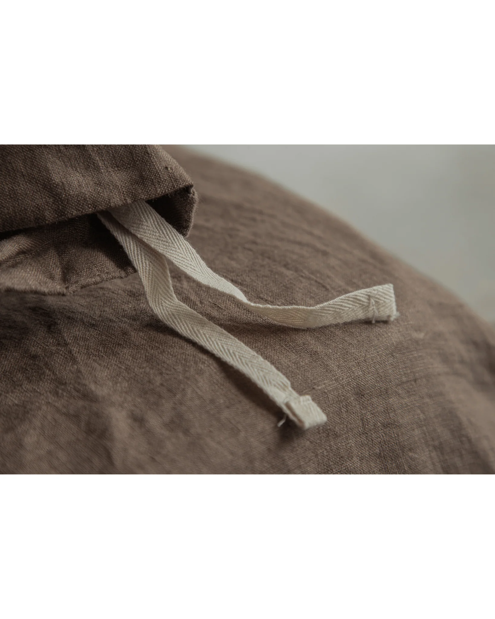 Serene Linen Bedding Set - Image 19