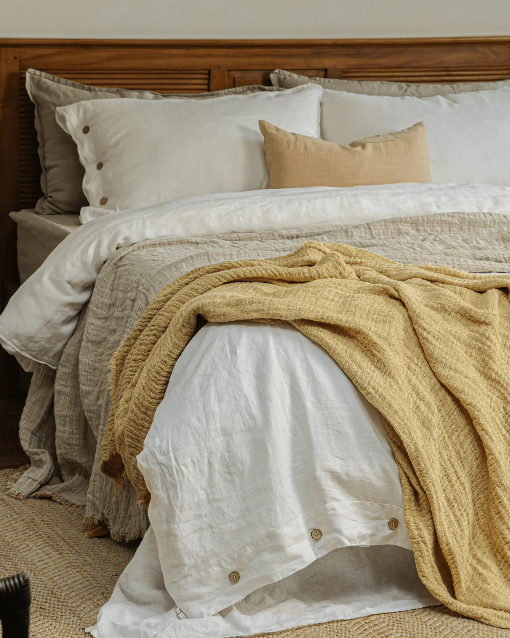 Serene Linen Bedding Set - Image 5