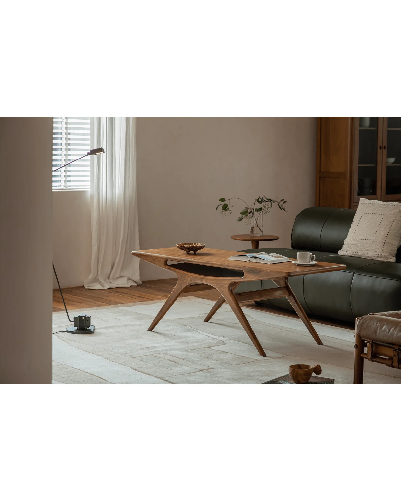 Simile Coffee Table - Image 9