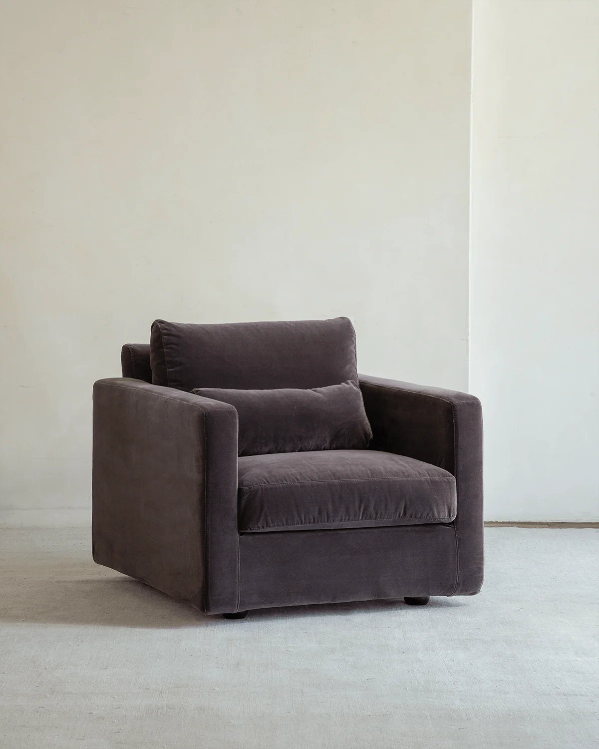 Sofia Velvet Armchair - Image 20
